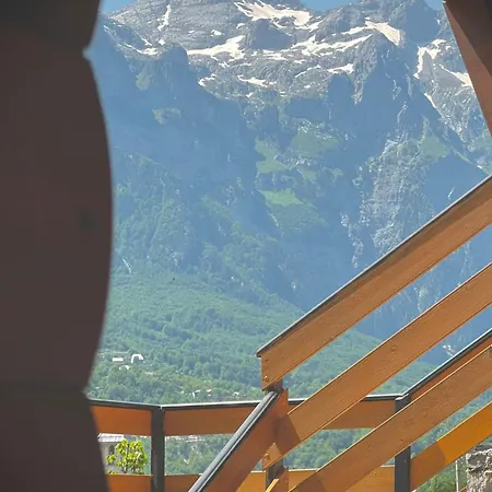 Ostello Pashko Theth