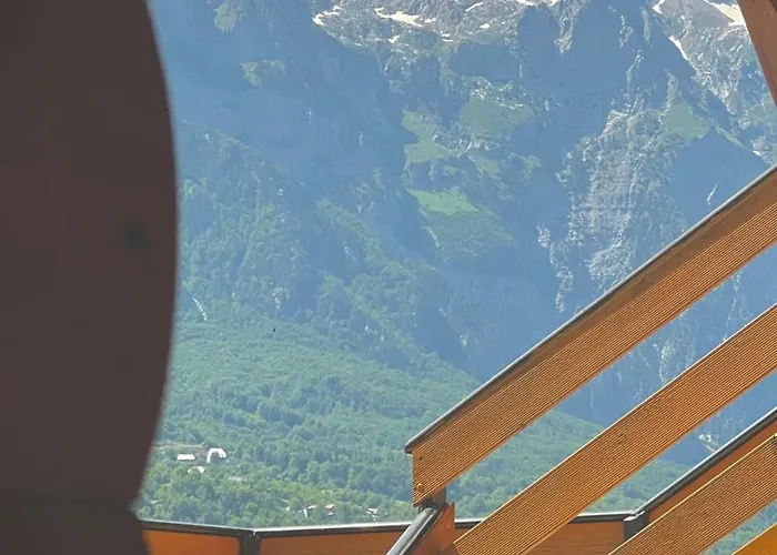 Ostello Pashko Theth